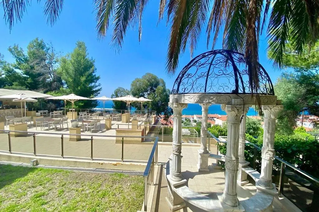 Greek Pride Cronwell Rahoni Hotel (Adults Only) Nea Skioni